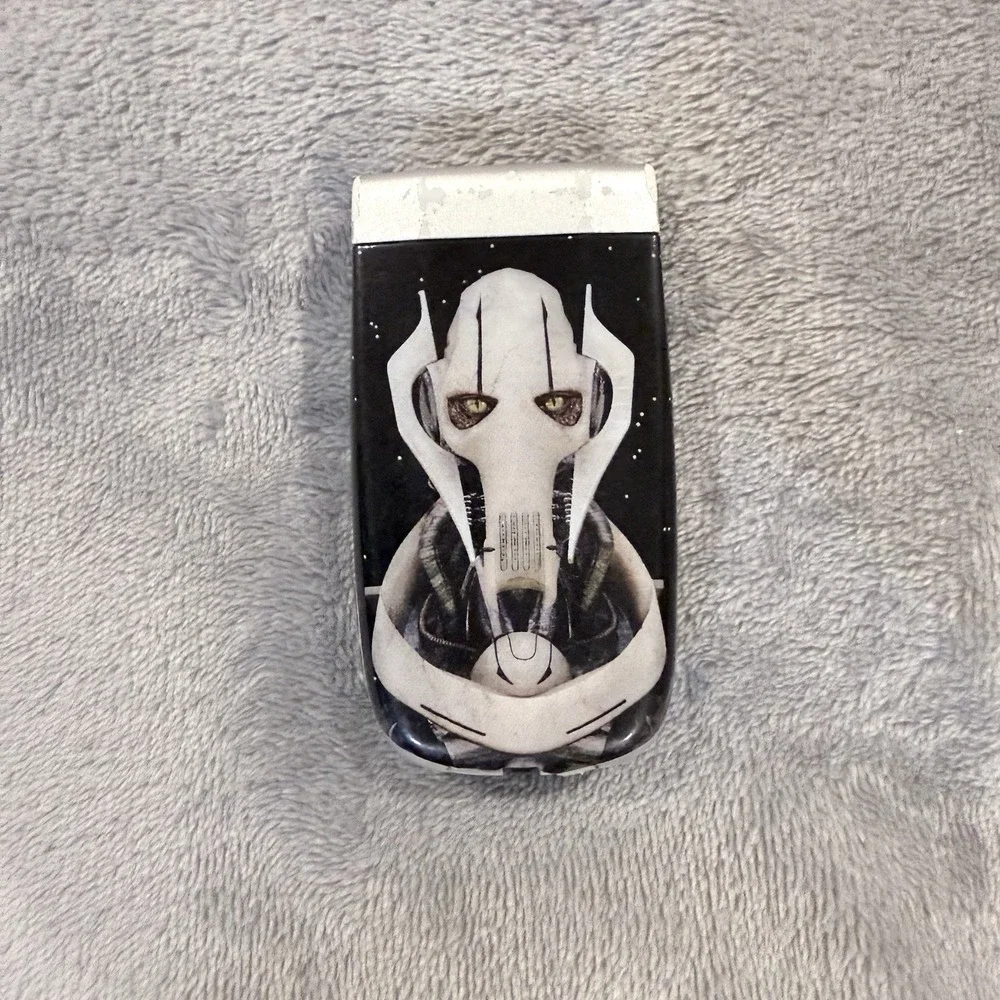 Sony Ericsson Z500a Star Wars Episode III General Grievous Cingular Flip Phone
